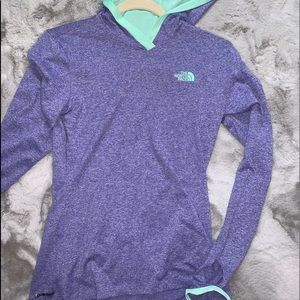 north face long sleeve